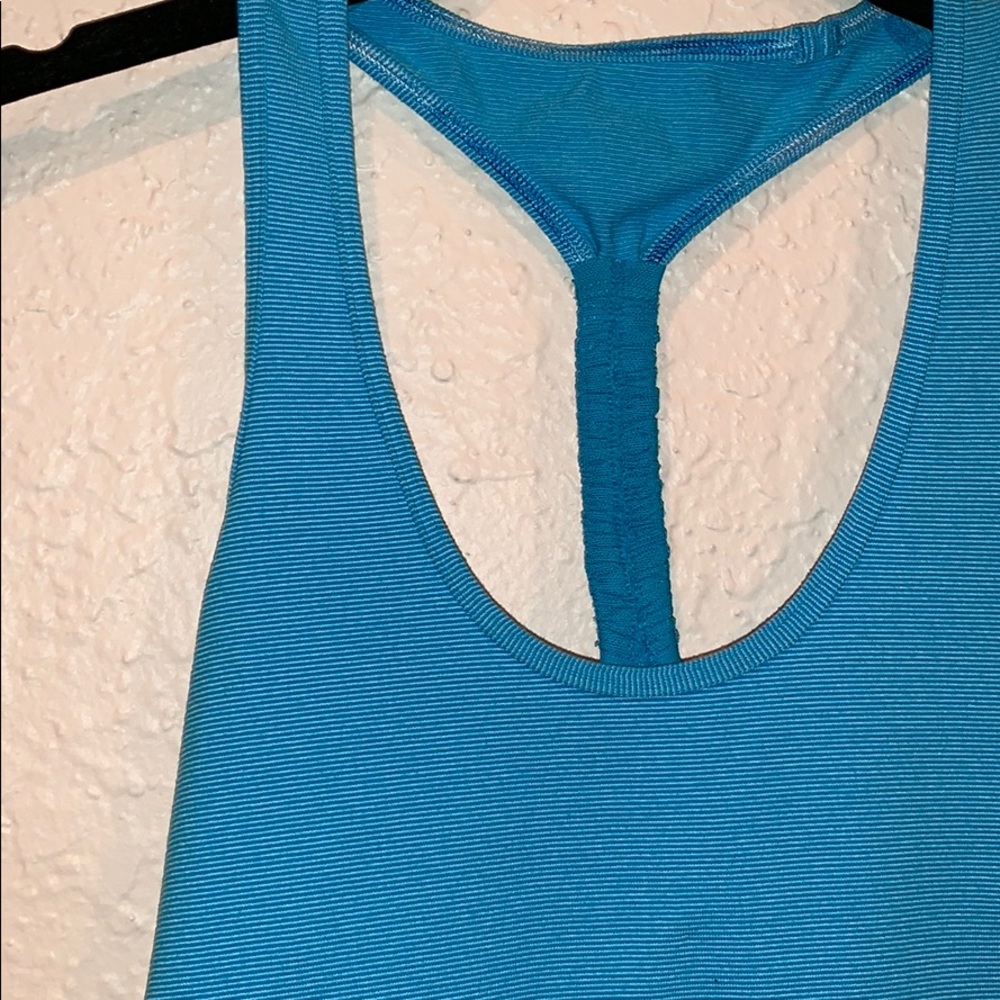 Lululemon workout tank